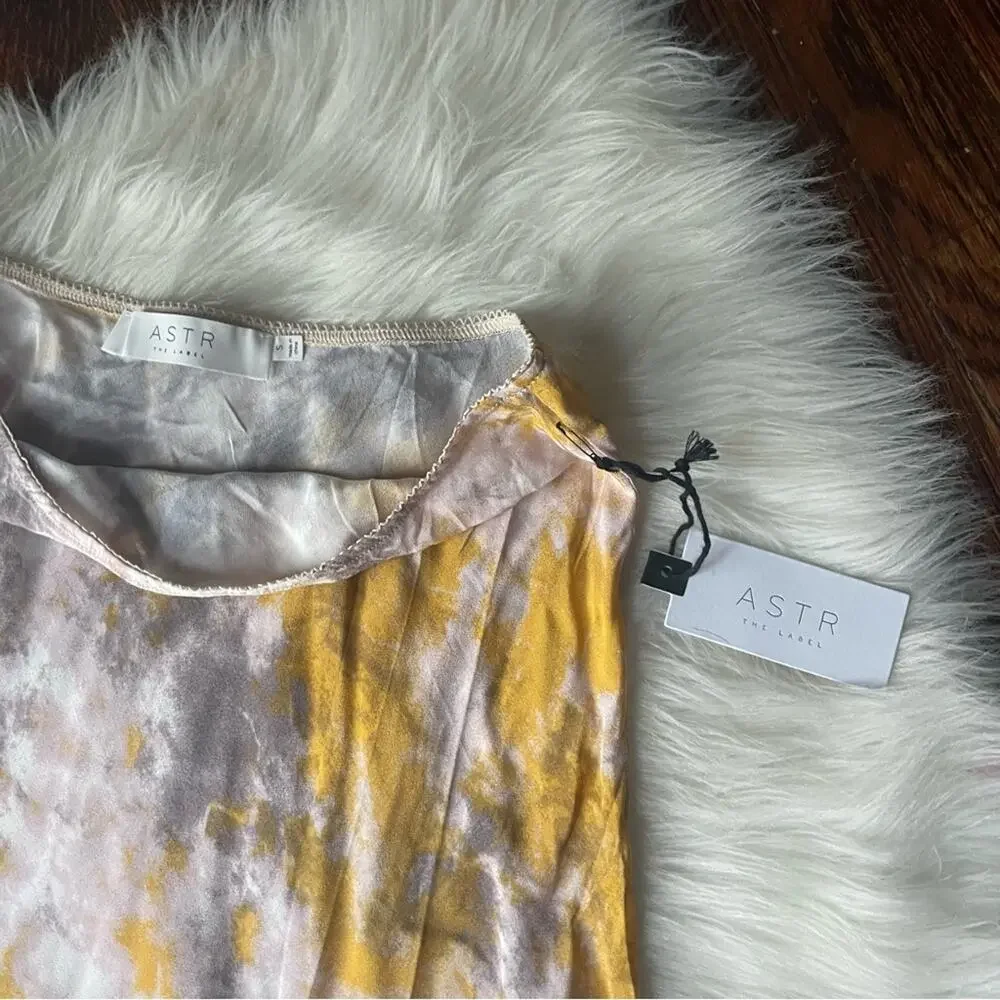 ASTR Watercolor Skirt NWT Tie Dye Nava Gold